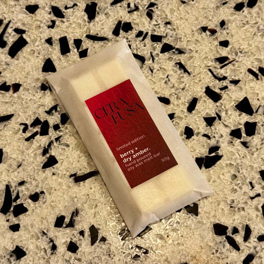 berry + dry amber. (LIMITED EDITION)