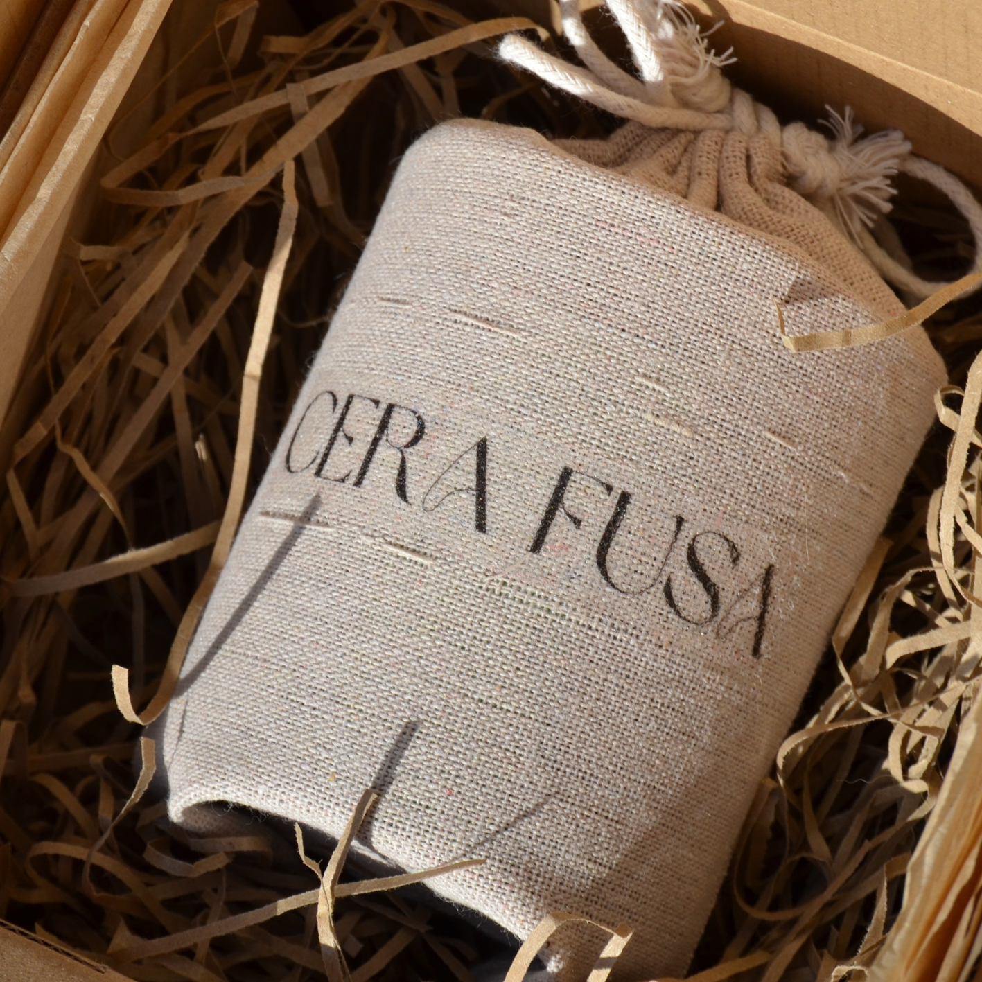 rum, moss + tobacco.
